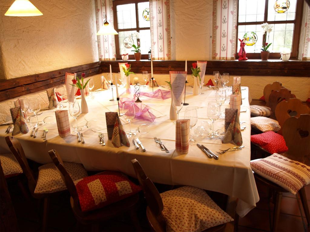 Hotel Und Restaurant Post Prienbach Stubenberg Exterior foto